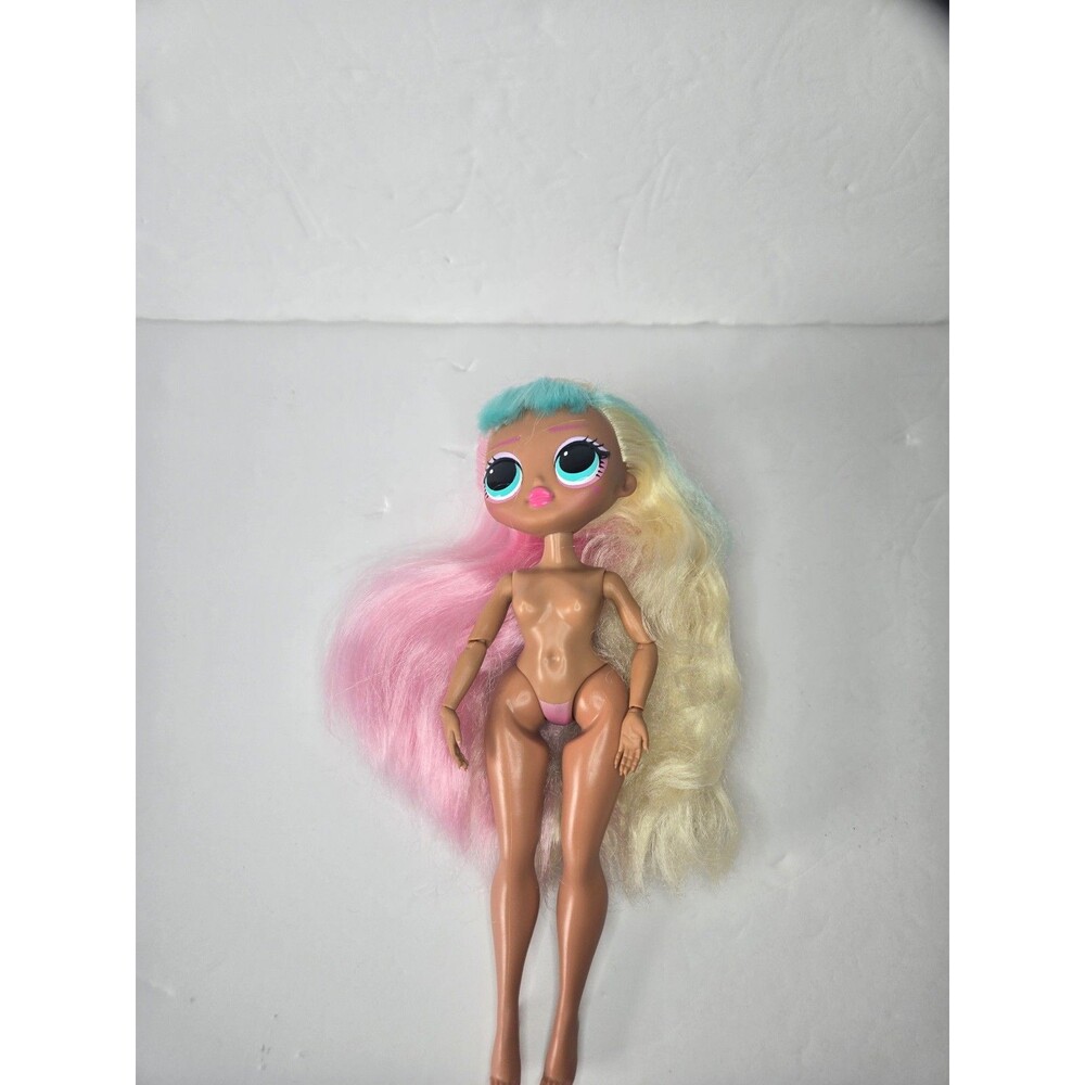LOL Surprise OMG CANDYLICIOUS  Fashion Doll/Missing Clothing & Accessories